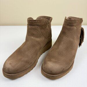 EUC UGG Cindy Fringe Wedge Heel Studded Ankle Boots S/N 1019063